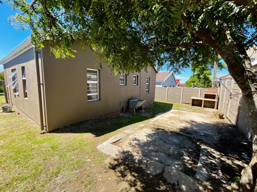 3 Bedroom Property for Sale in Braelyn Heights Eastern Cape